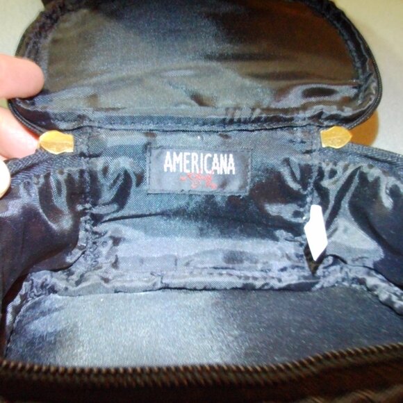 Americana 2pc Woven Travel Set- Cosmetics/toiletries/more - Picture 3 of 3